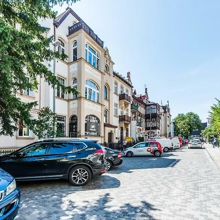 Gustowny Apartament Victus Z 2 Sypialniami By Noclegi Renters-2